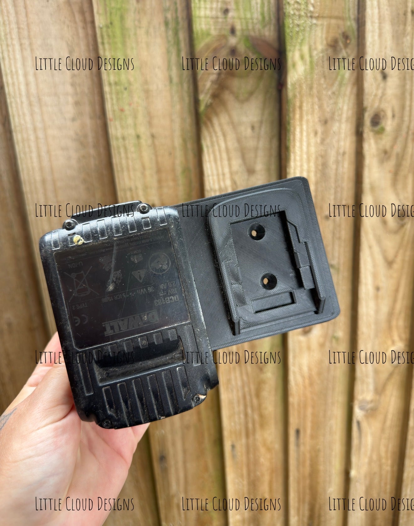 Dual battery holder wall mount | Little Cloud Designs